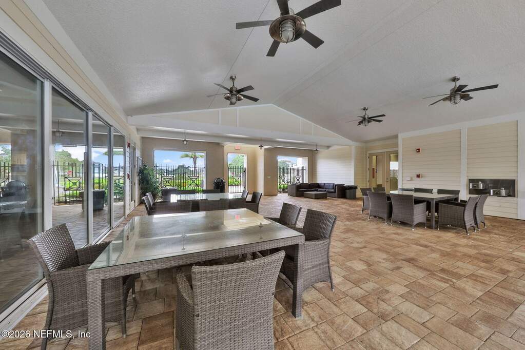 4 Bedroom Single Family Home/House's Image 64