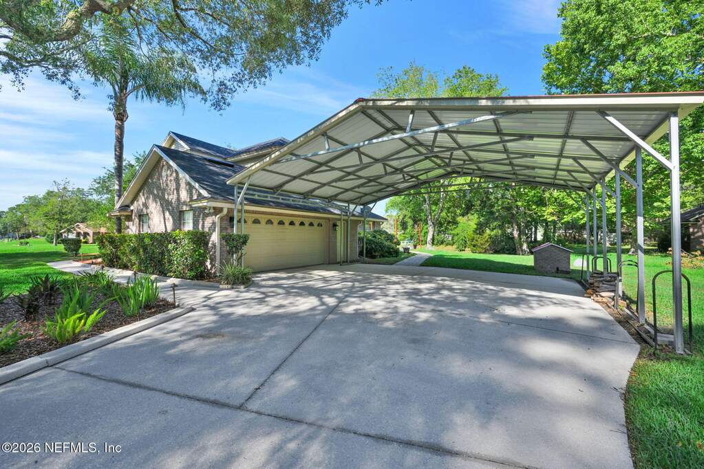 3 Bedroom Single Family Home/House's Image 8