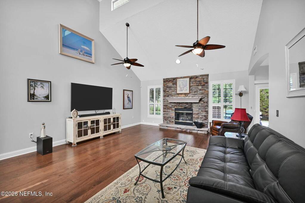 3 Bedroom Single Family Home/House's Image 25