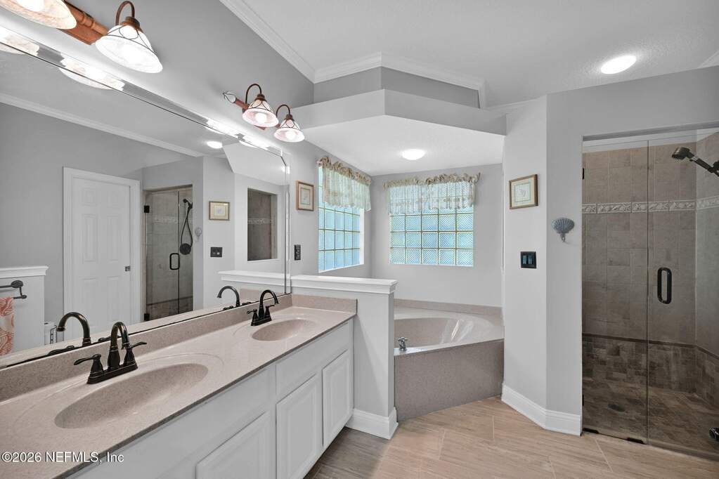 3 Bedroom Single Family Home/House's Image 37