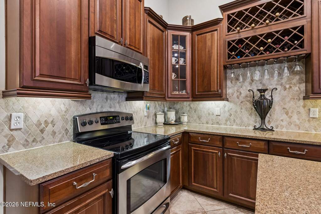 4 Bedroom Single Family Home/House's Image 7