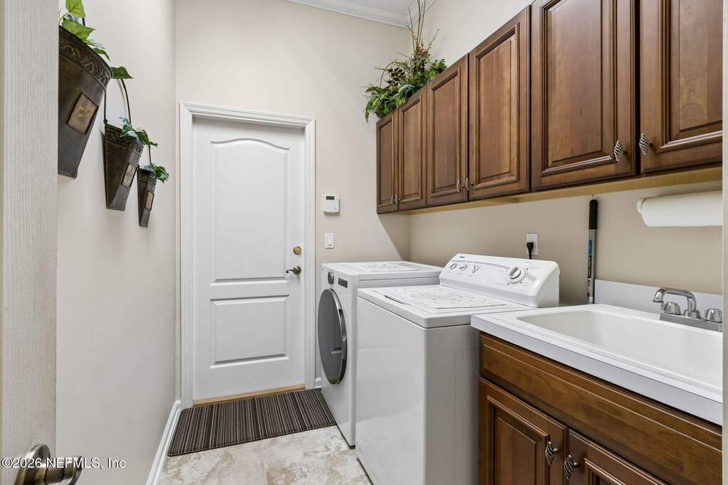 4 Bedroom Single Family Home/House's Image 25
