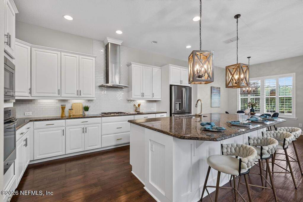 Elegant pendants