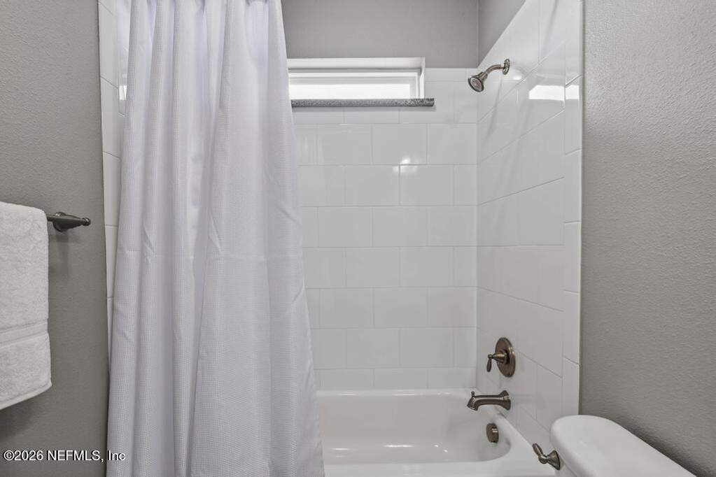 4 Bedroom Single Family Home/House's Image 82