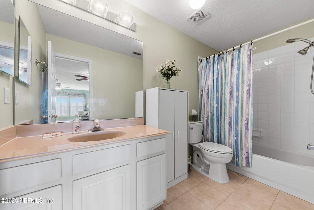 4 Bedroom Single Family Home/House's Image 27
