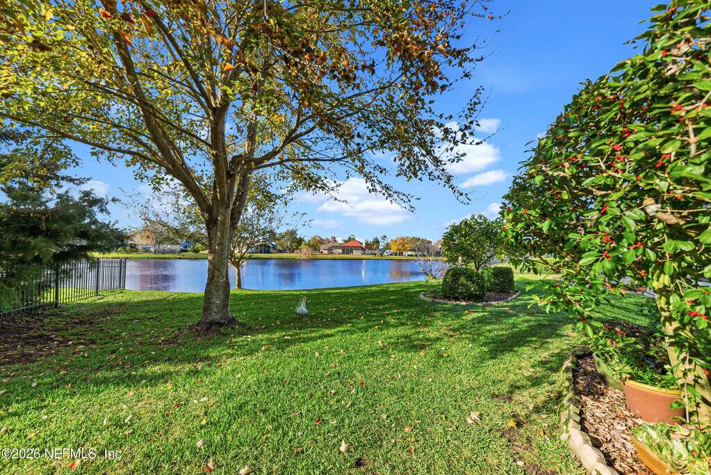 4 Bedroom Single Family Home/House's Image 32