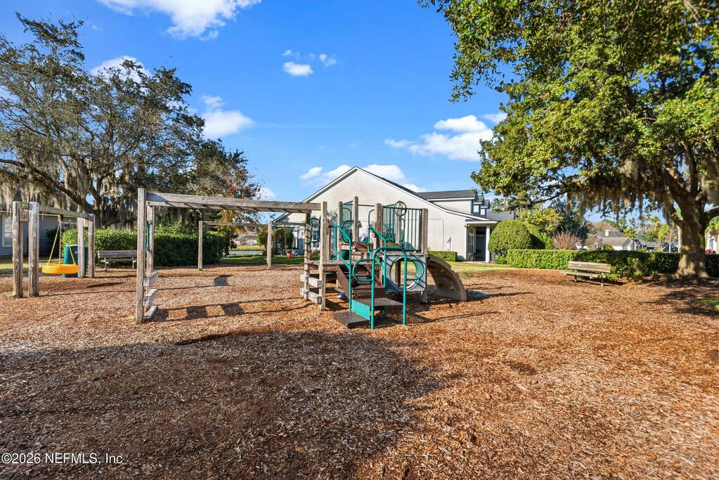 4 Bedroom Single Family Home/House's Image 35