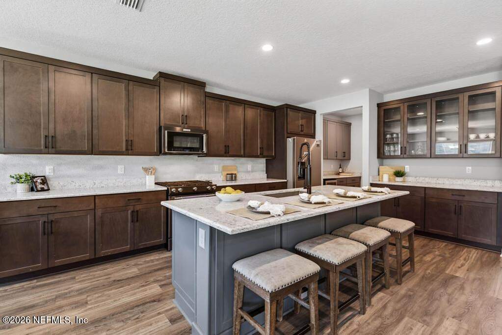 5 Bedroom Single Family Home/House's Image 16