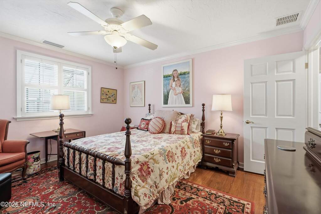 3 Bedroom Single Family Home/House's Image 13