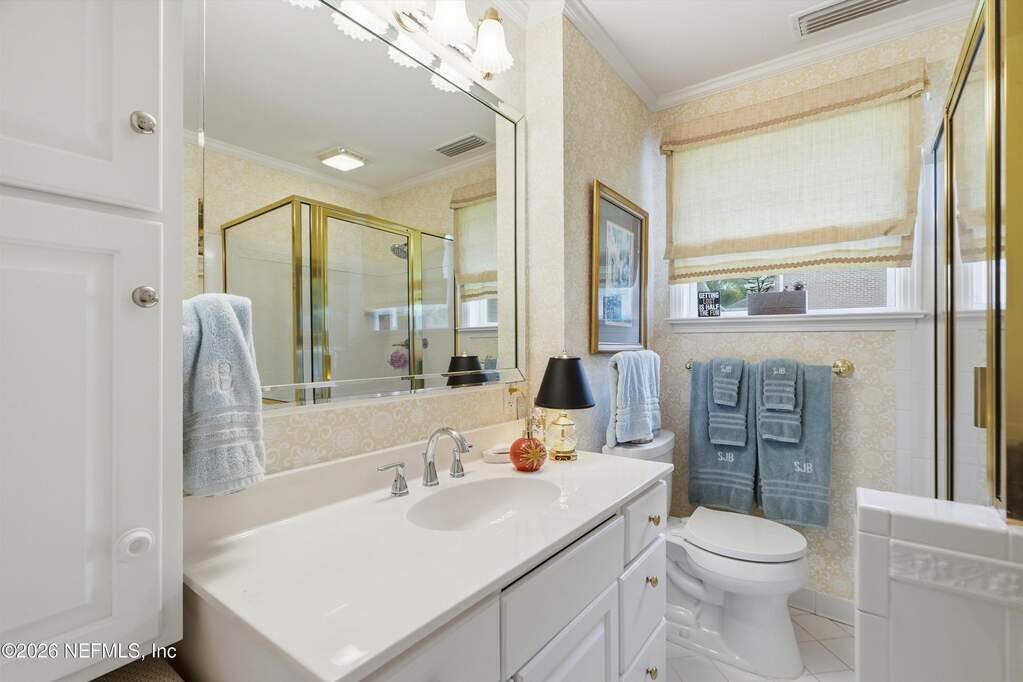 3 Bedroom Single Family Home/House's Image 14