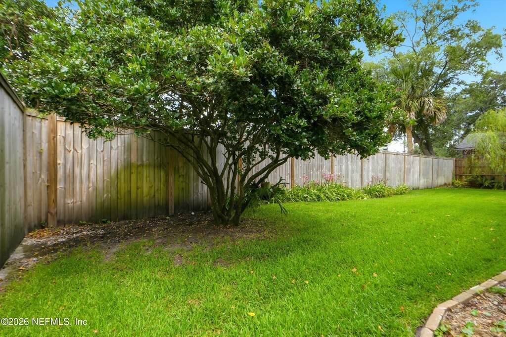 3 Bedroom Single Family Home/House's Image 25