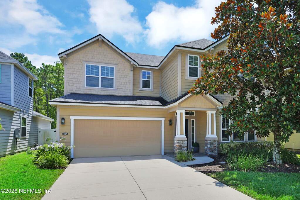 4 Bedroom Single Family Home/House's Image 5