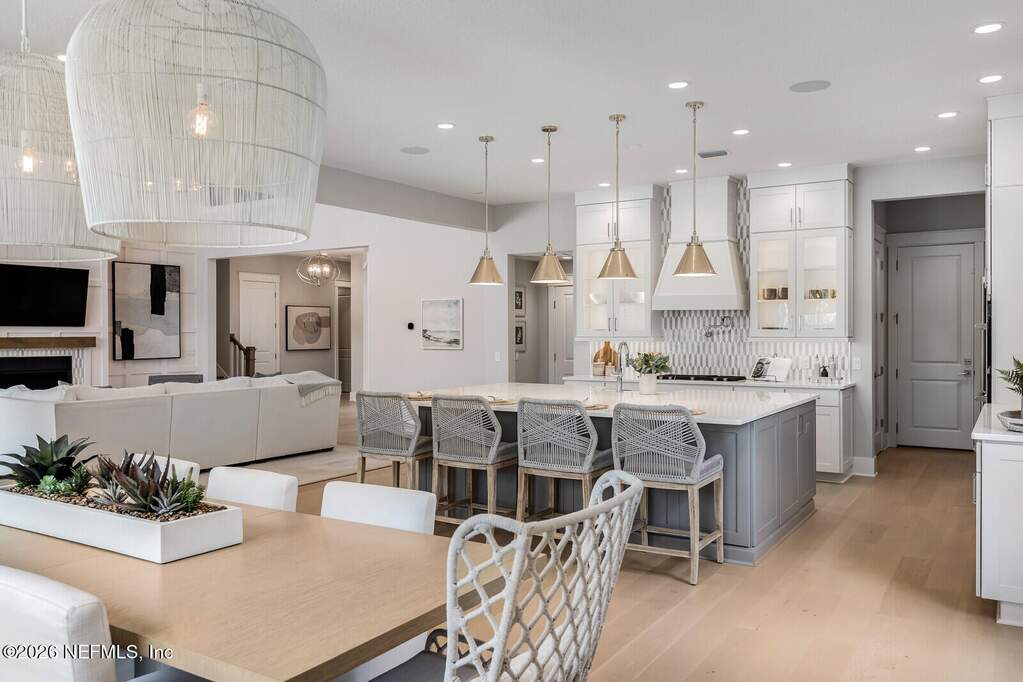 4 Bedroom Single Family Home/House's Image 18