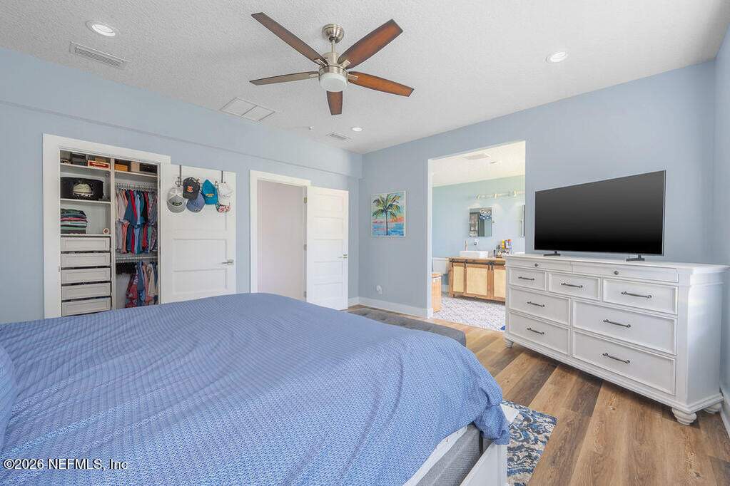 4 Bedroom Single Family Home/House's Image 16