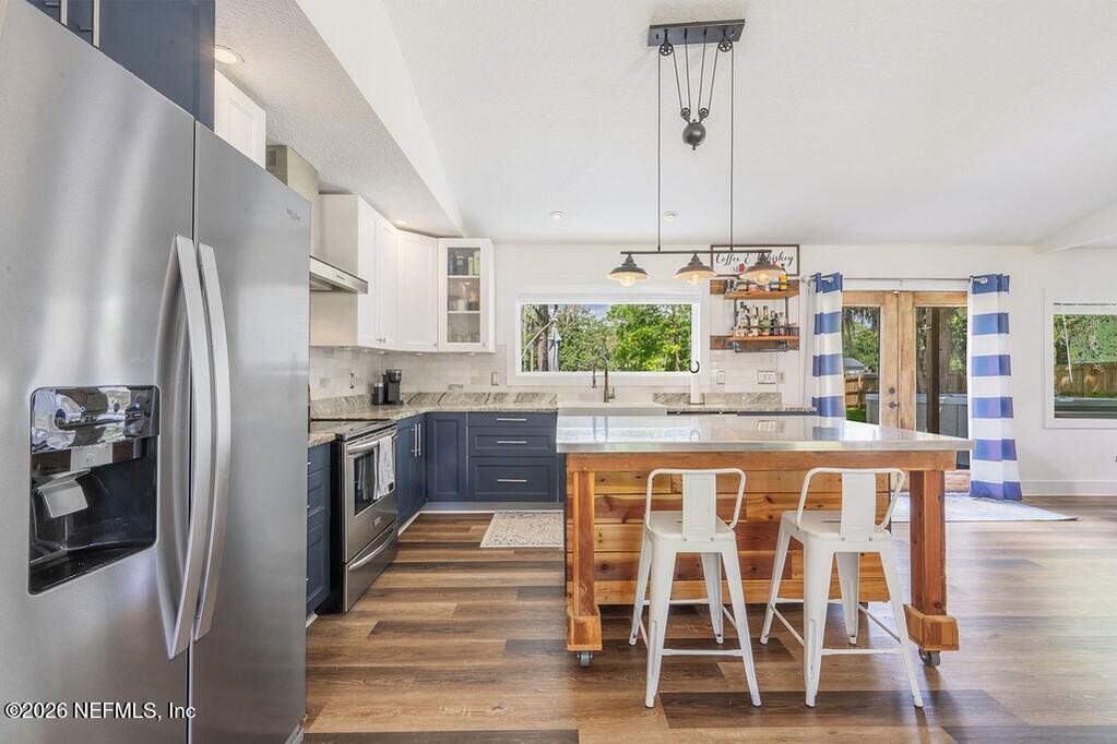 4 Bedroom Single Family Home/House's Image 6