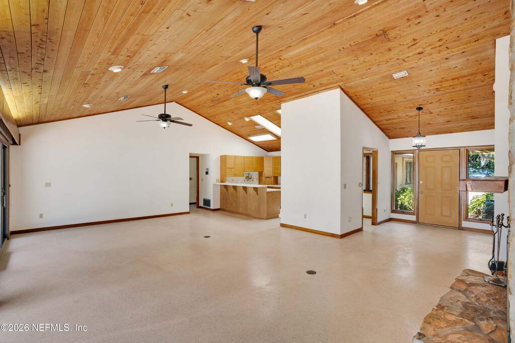 3 Bedroom Single Family Home/House's Image 6