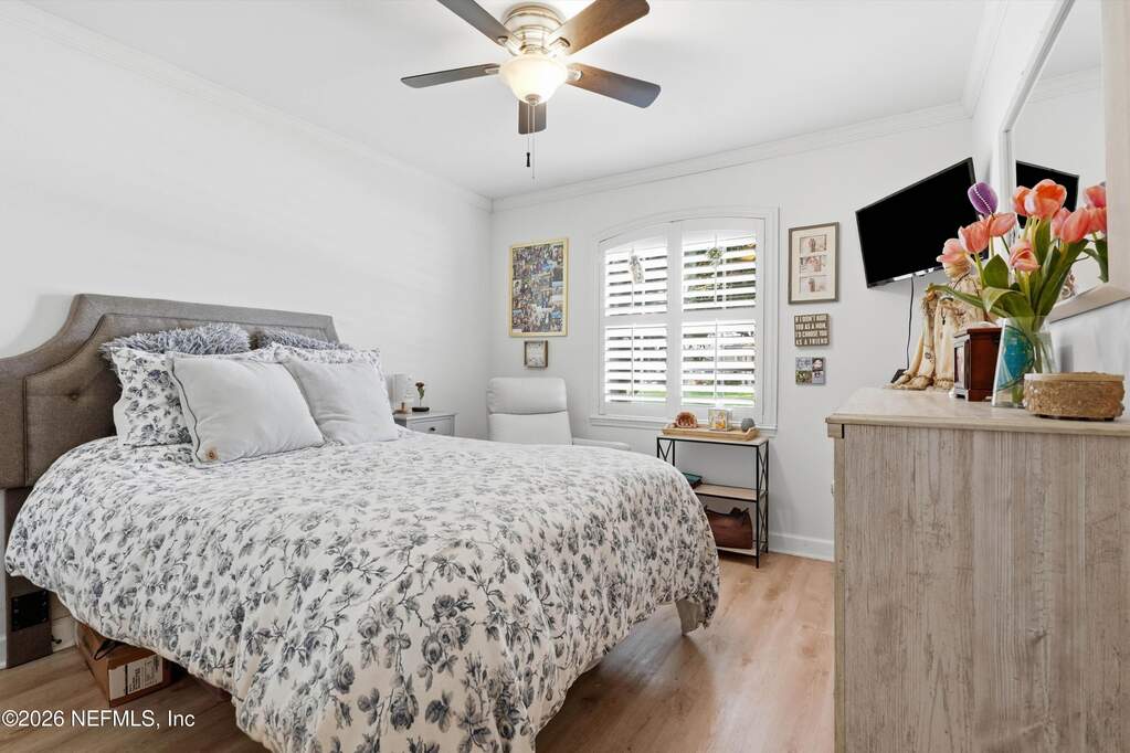 5 Bedroom Single Family Home/House's Image 19