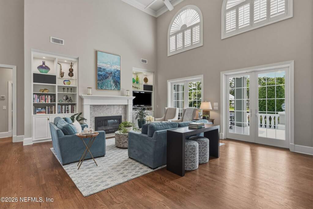 4 Bedroom Single Family Home/House's Image 16