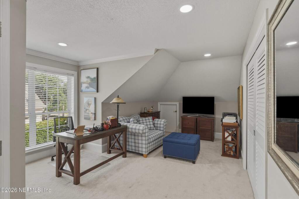 4 Bedroom Single Family Home/House's Image 35