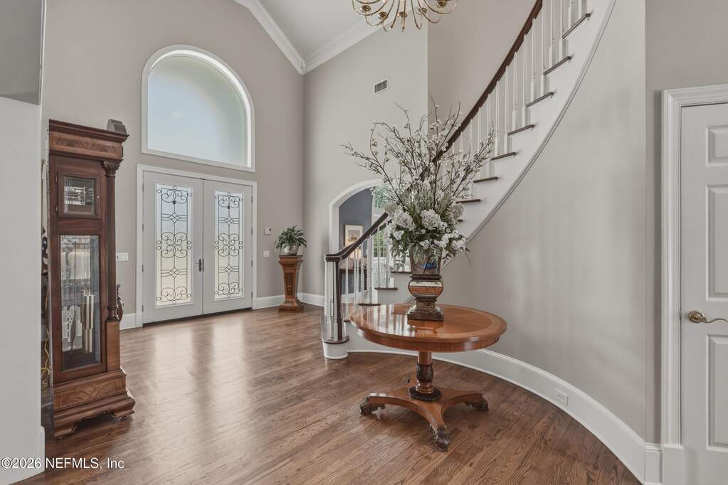 4 Bedroom Single Family Home/House's Image 4