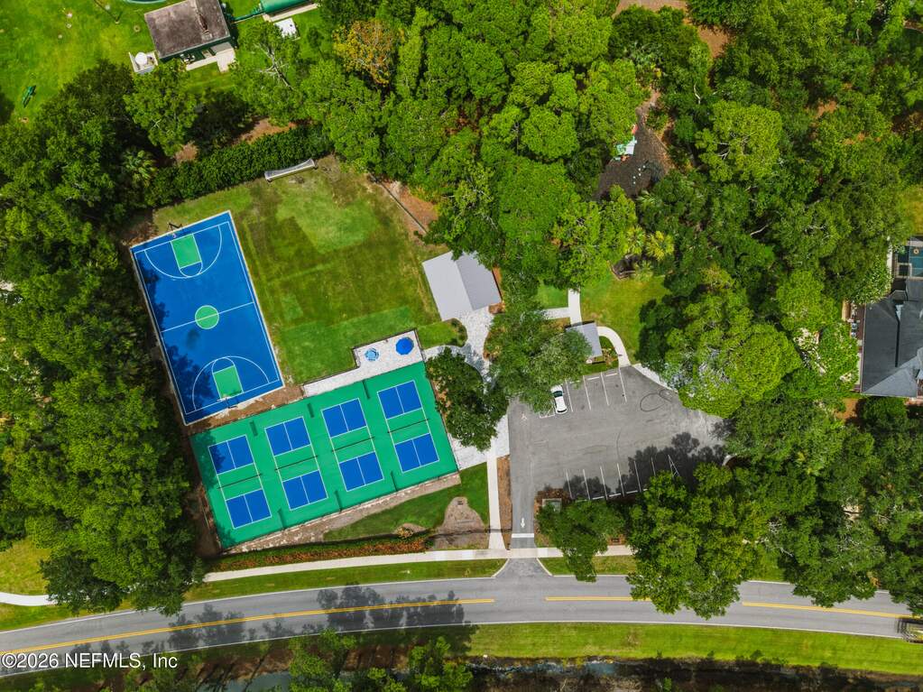 4 Bedroom Single Family Home/House's Image 72