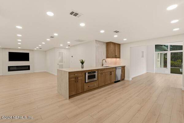 4 Bedroom Single Family Home/House's Image 11