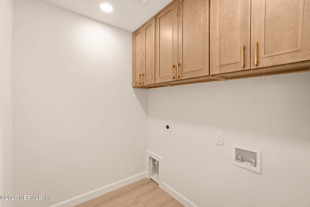 4 Bedroom Single Family Home/House's Image 40