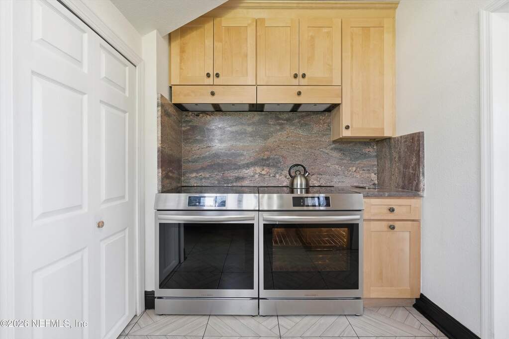 3 Bedroom Single Family Home/House's Image 10