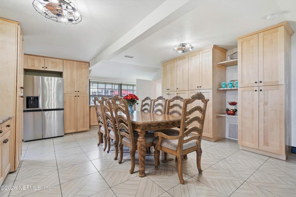 3 Bedroom Single Family Home/House's Image 11