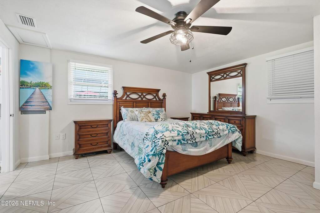 3 Bedroom Single Family Home/House's Image 13
