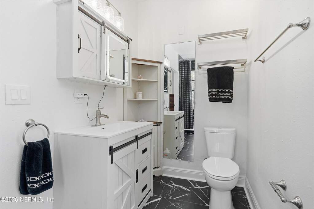 3 Bedroom Single Family Home/House's Image 22