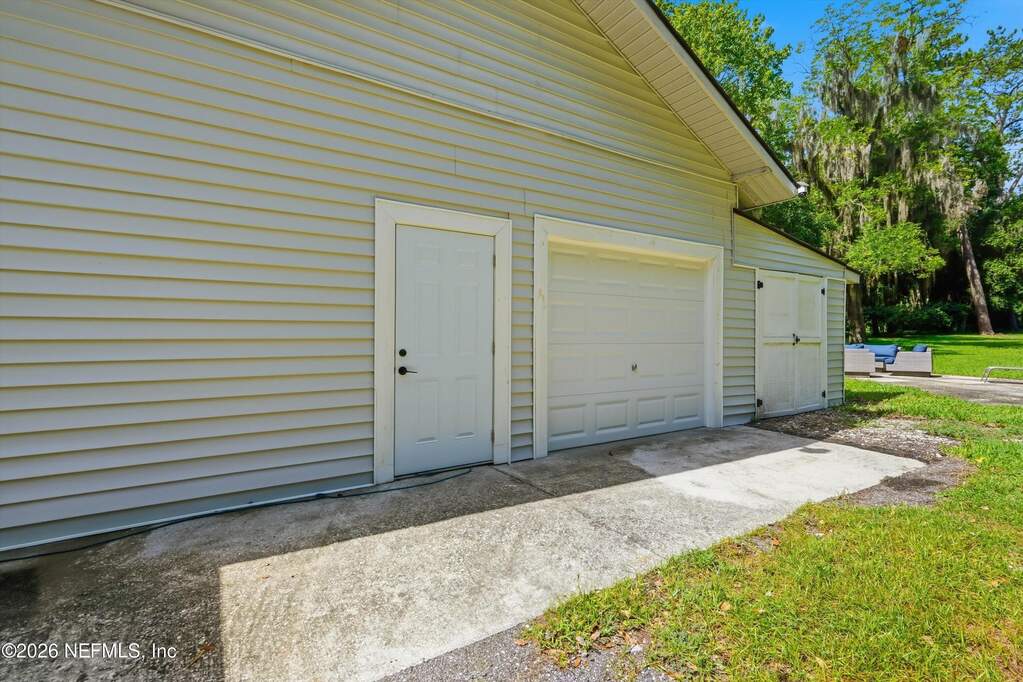 3 Bedroom Single Family Home/House's Image 28