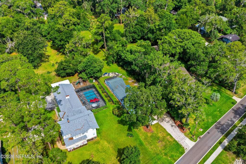 3 Bedroom Single Family Home/House's Image 35