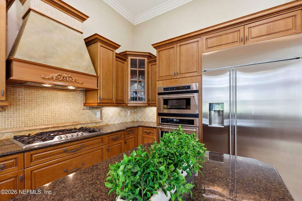 4 Bedroom Single Family Home/House's Image 12