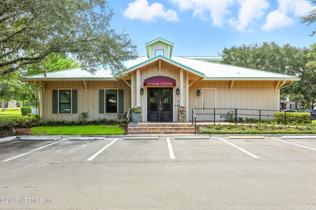 4 Bedroom Single Family Home/House's Image 93