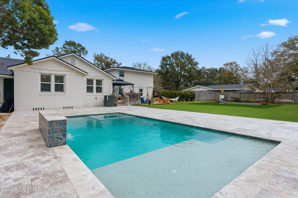 Single family home