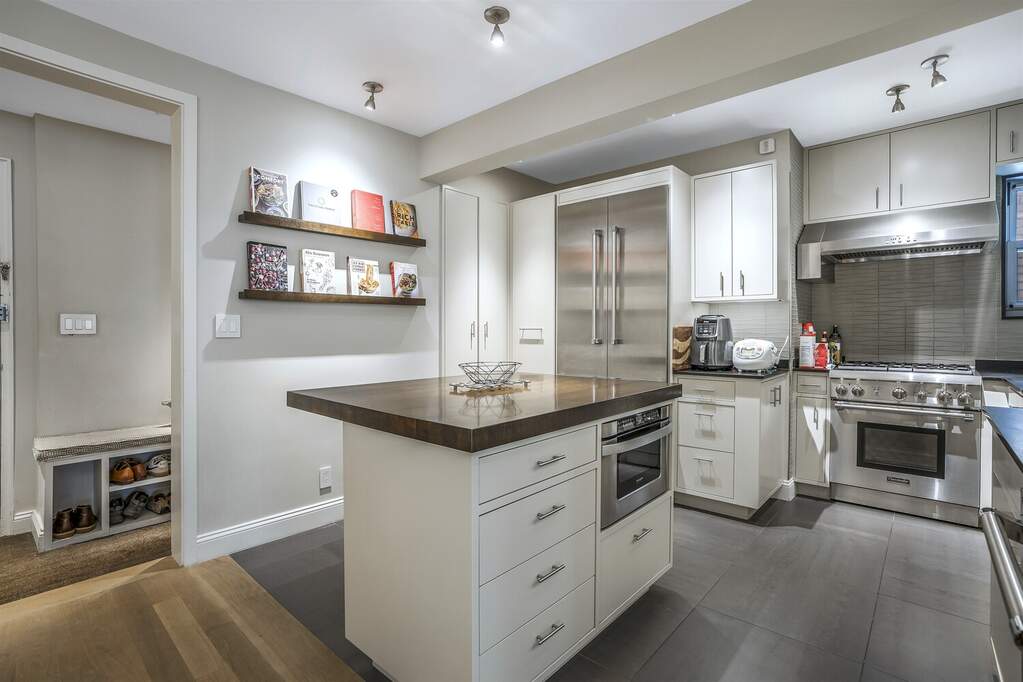 2 Bedroom Apartment/Flat's Image 3