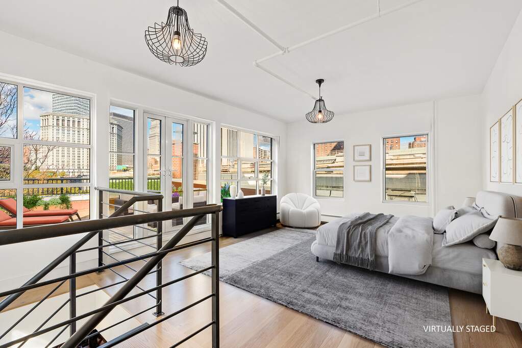 1 Bedroom Multi Unit's Image 3