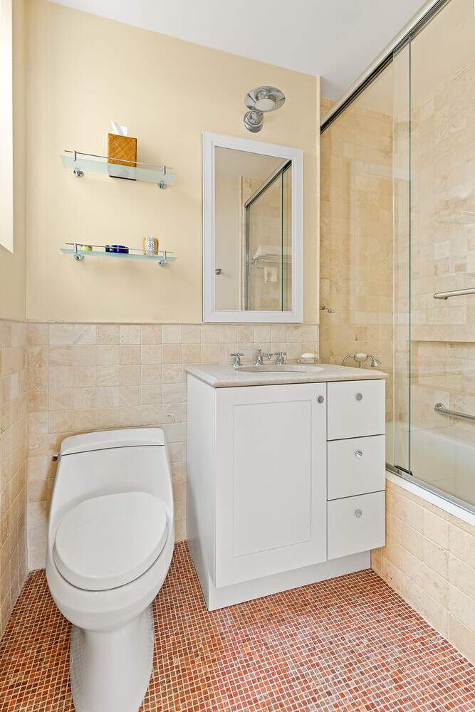2 Bedroom Apartment/Flat's Image 10