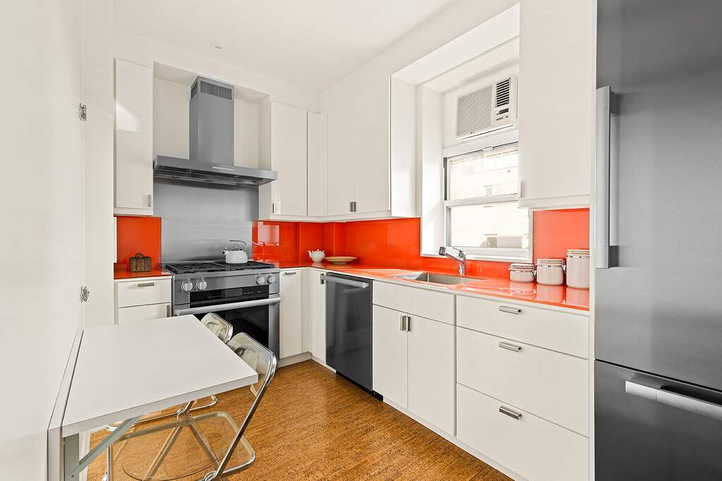 2 Bedroom Apartment/Flat's Image 3