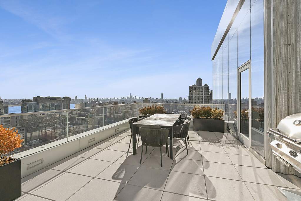 1 Bedroom Apartment/Flat's Image 8