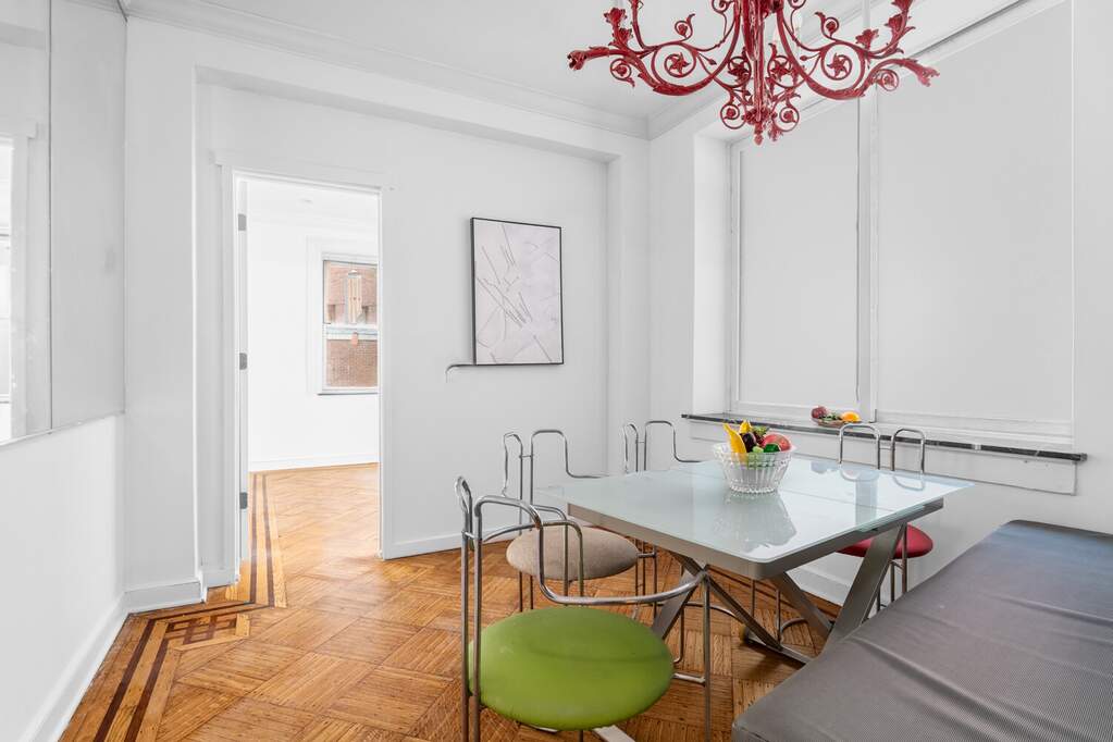 2 Bedroom Multi Unit's Image 8