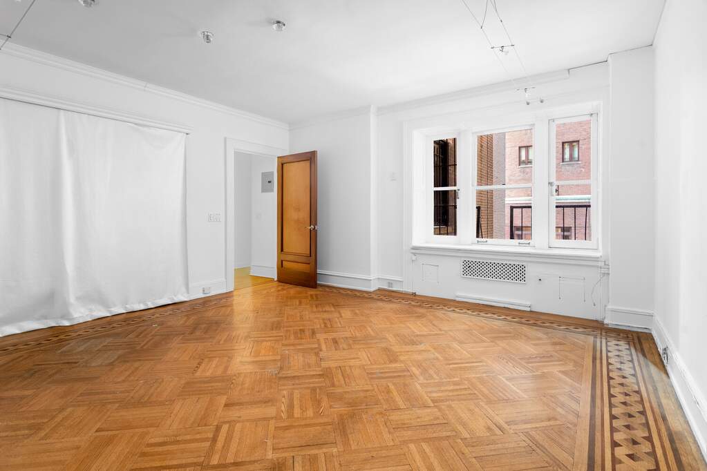 2 Bedroom Multi Unit's Image 21