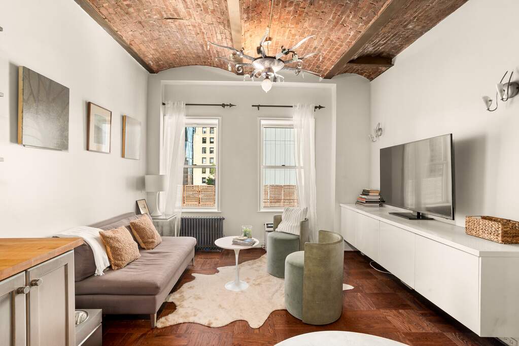 1 Bedroom Apartment/Flat's Image 4