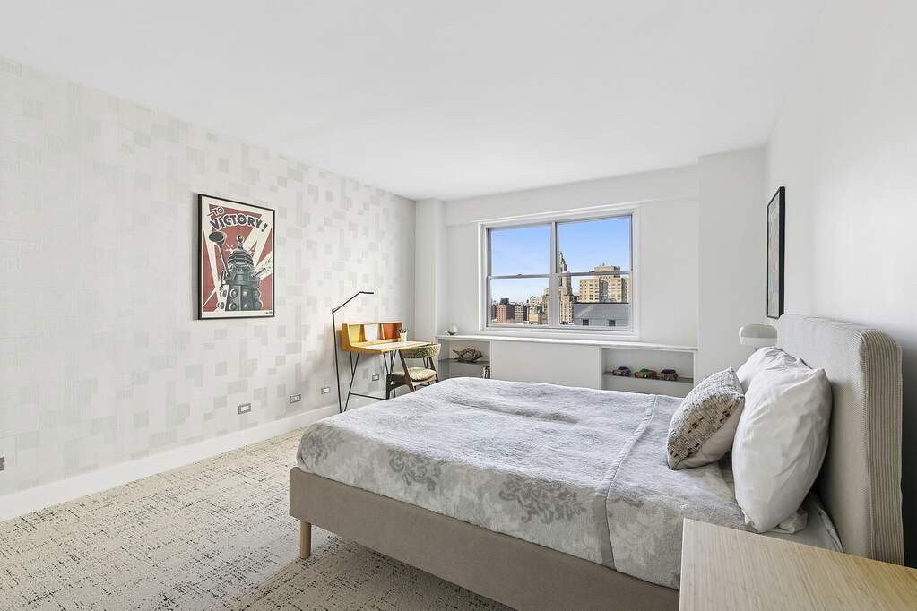 4 Bedroom Apartment/Flat's Image 8