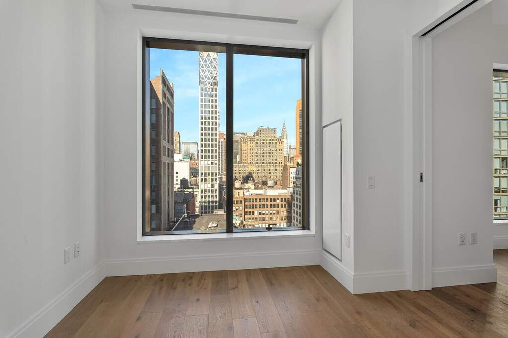 1 Bedroom Apartment/Flat's Image 5