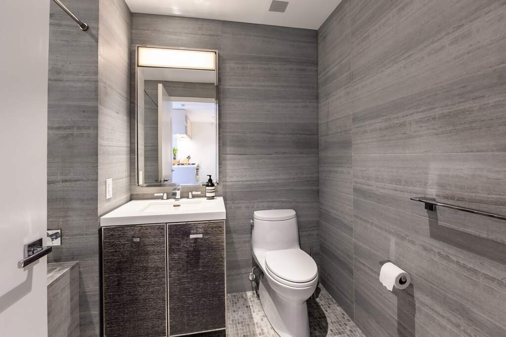 1 Bedroom Apartment/Flat's Image 8