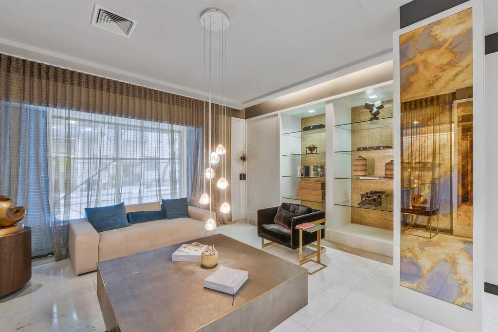 2 Bedroom Apartment/Flat's Image 22