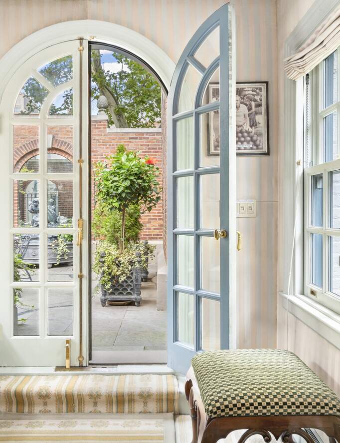 5 Bedroom Villa/Townhouse's Image 14