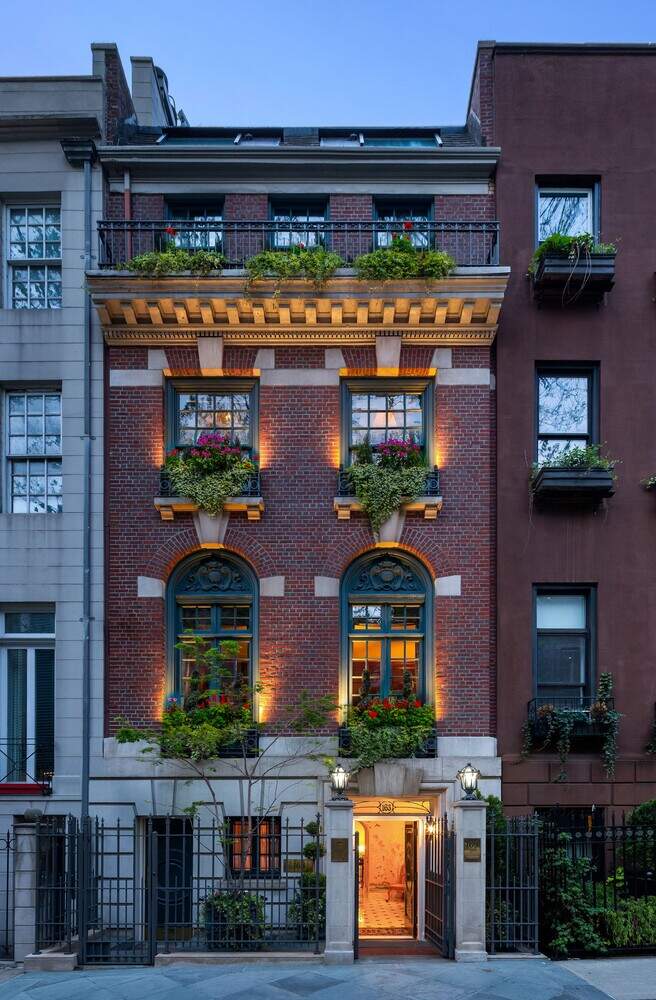 5 Bedroom Villa/Townhouse's Image 17